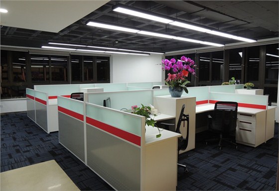 上海時(shí)尚辦公家具