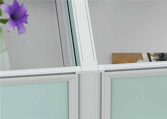 屏風(fēng)工作位