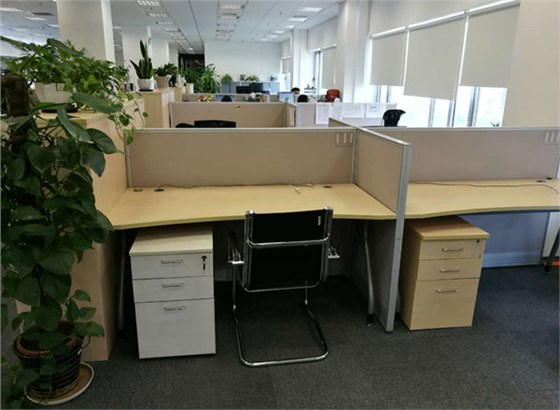 定制時(shí)尚辦公家具廠家|西門子辦公家具定制