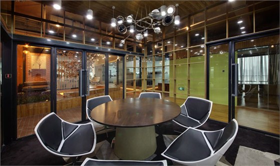 上海辦公家具廠家|宜洋時尚辦公空間定制