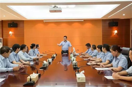 快看，領(lǐng)導(dǎo)討厭的三種人中有沒有你