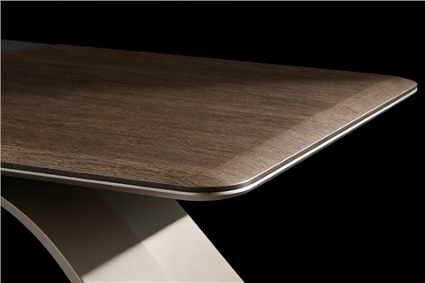 宜洋博仁大班臺(tái) BR-02B_上海高端總裁桌定制_胡桃木辦公家具 - 宜洋家具官網(wǎng)