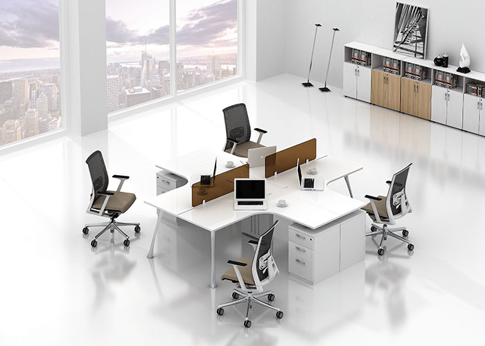 員工辦公桌