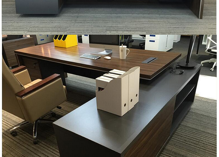 實(shí)木桌,辦公桌椅,班臺(tái)制造商,實(shí)木大班臺(tái)