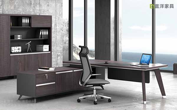 實(shí)木辦公桌,經(jīng)理辦公桌,總經(jīng)理辦公桌 實(shí)木辦公桌,經(jīng)理辦公桌,總經(jīng)理辦公桌