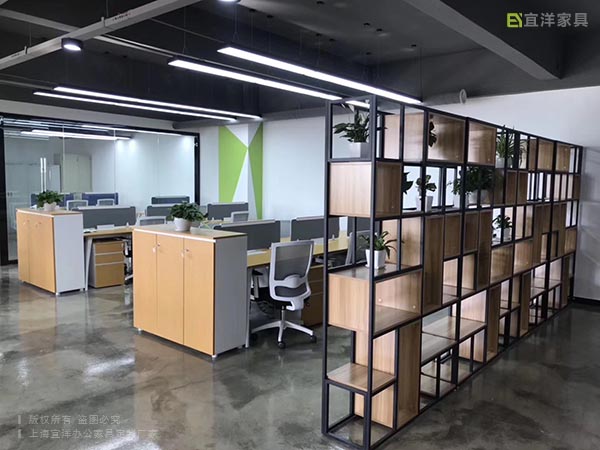 板式文件柜,板式辦公桌,人體工學(xué)網(wǎng)布辦公椅