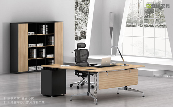 辦公桌保養(yǎng)的知識,辦公桌廠家,定做辦公桌