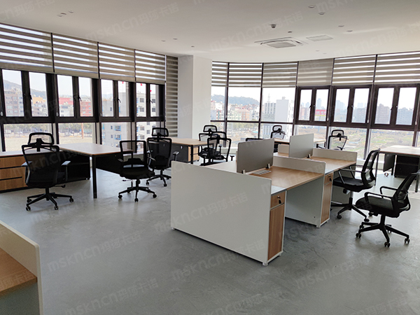 定制員工桌,員工桌,屏風(fēng)員工桌 定制員工桌,員工桌,屏風(fēng)員工桌