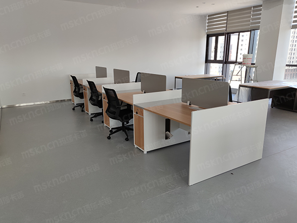 定制員工屏風(fēng)桌,屏風(fēng)桌,定制屏風(fēng)辦公桌 定制員工屏風(fēng)桌,屏風(fēng)桌,定制屏風(fēng)辦公桌