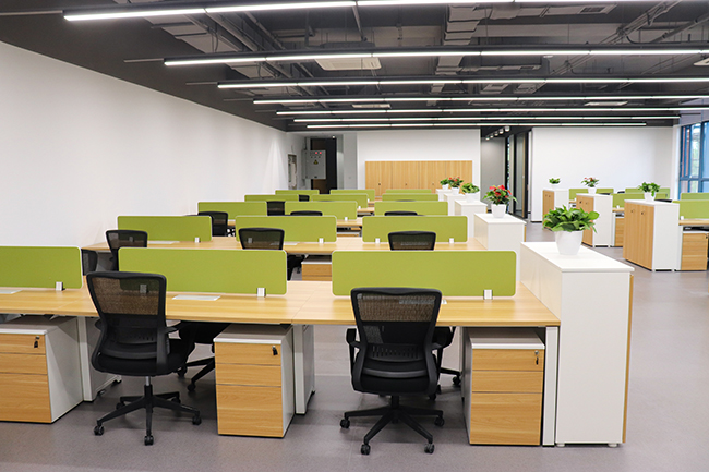 開放式屏風辦公桌